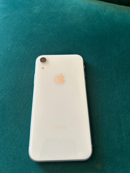 Apple iPhone XR - 64 GB - white (Unlocked)